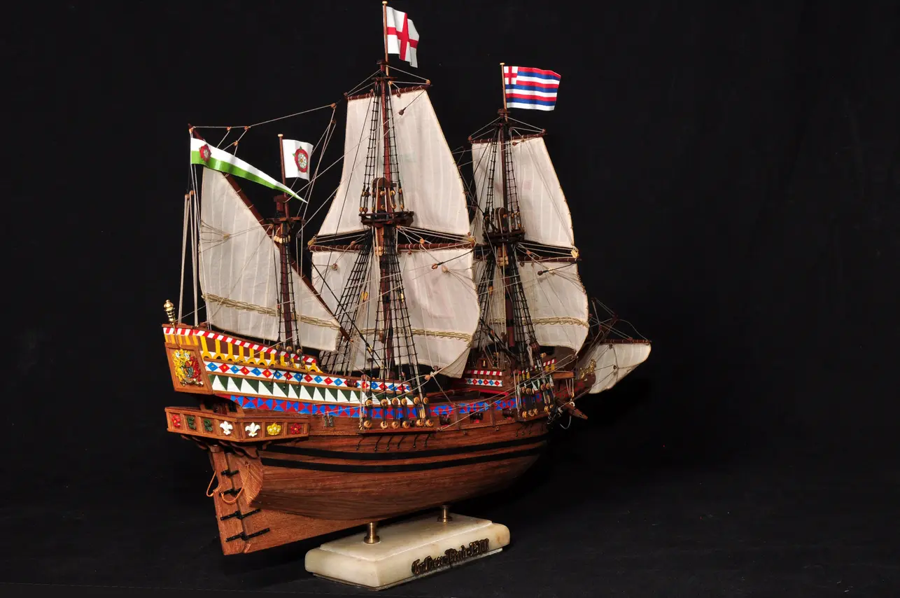 Golden Hind, общий вид